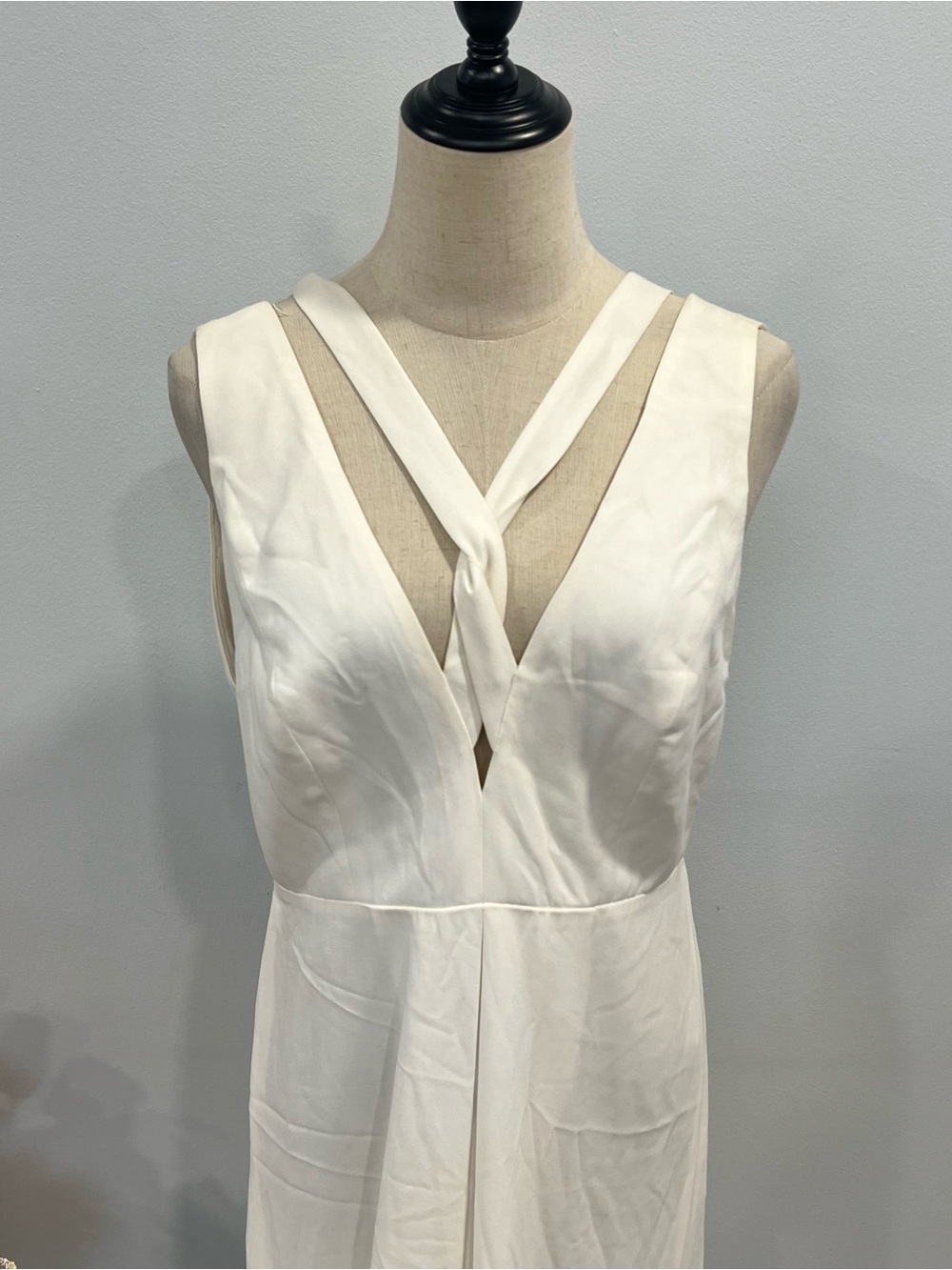 Jill Jill Stuart White / Off White Strappy V Neck Sleeveless Maxi Gown - Size 6 - Picture 3 of 11